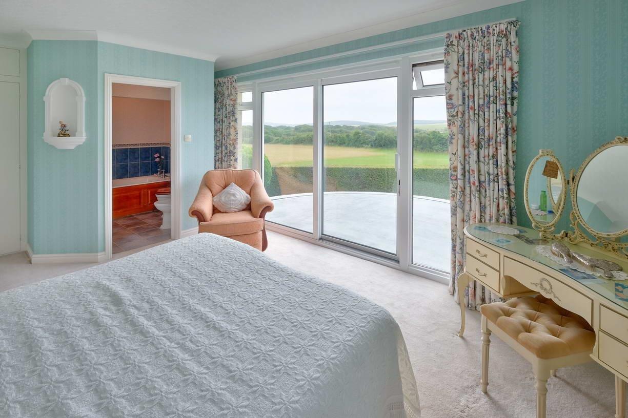 Listing Photo - Yarmouth, Isle of Wight